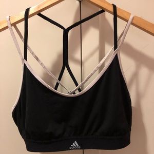 ⛔️SOLD⛔️ Adidas 🖤 Strappy Back Sports Bra